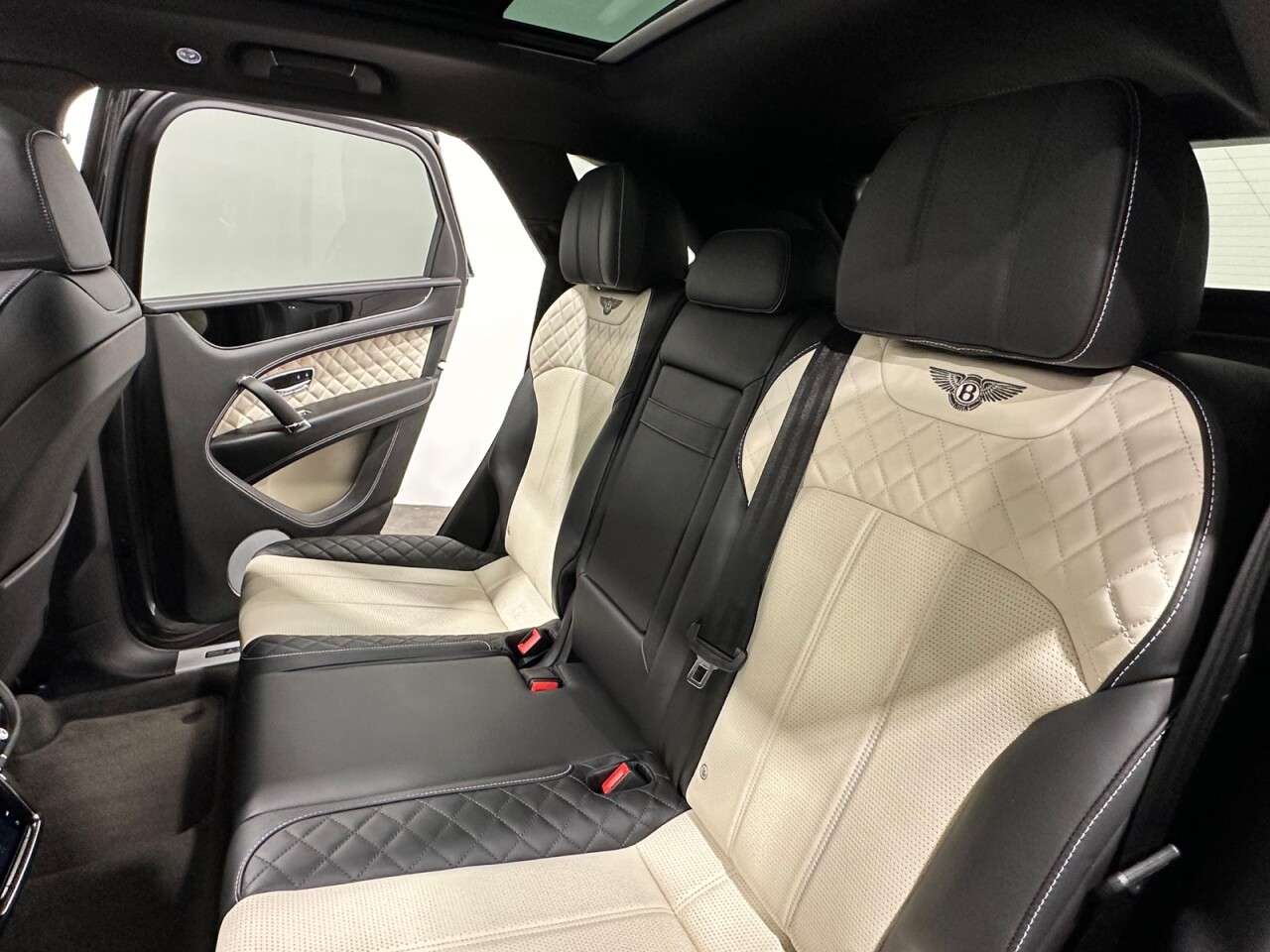 2018 BENTLEY BENTAYGA 2018 BENTLEY BENTAYGA