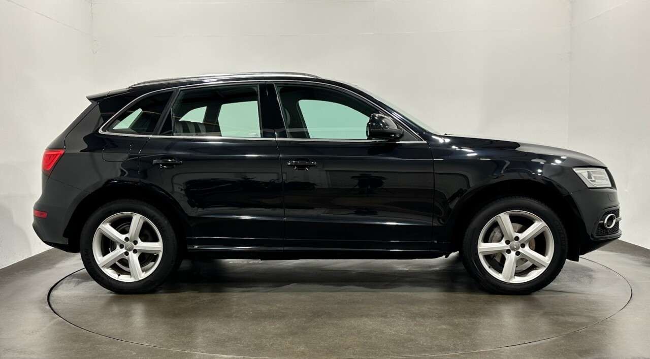 2013 AUDI Q5 2013 AUDI Q5