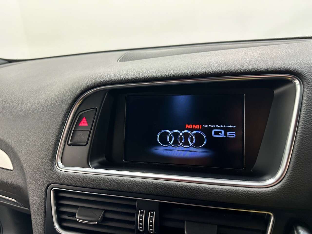 2013 AUDI Q5 2013 AUDI Q5