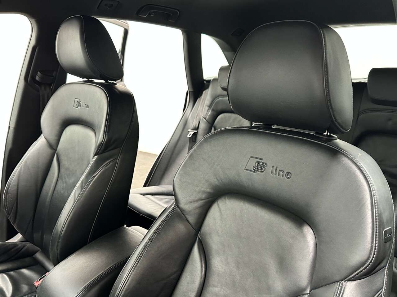 2013 AUDI Q5 2013 AUDI Q5