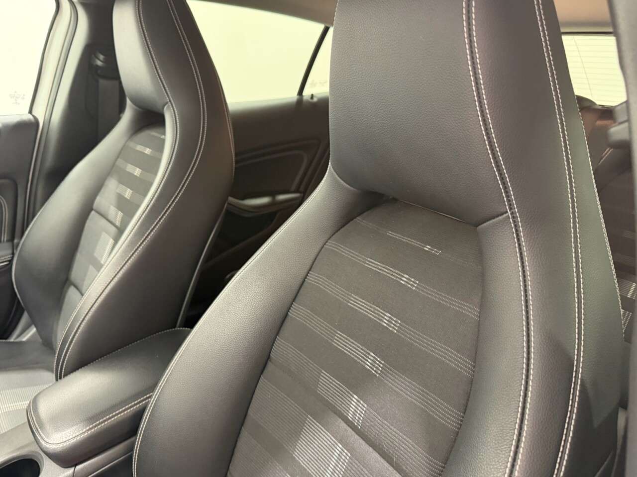 2019 MERCEDES GLA-CLASS 2019 MERCEDES GLA-CLASS