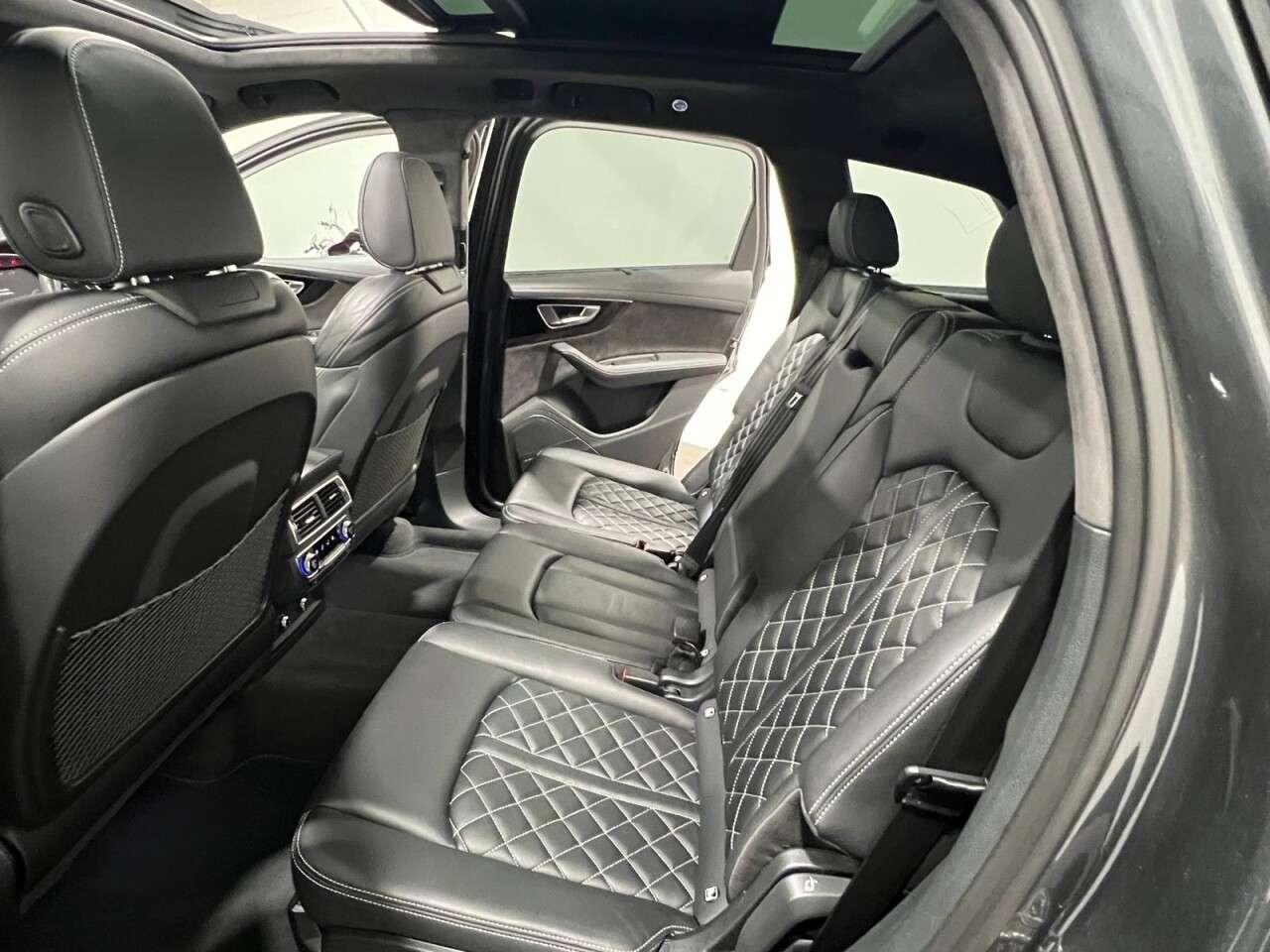 2019 AUDI Q7 2019 AUDI Q7