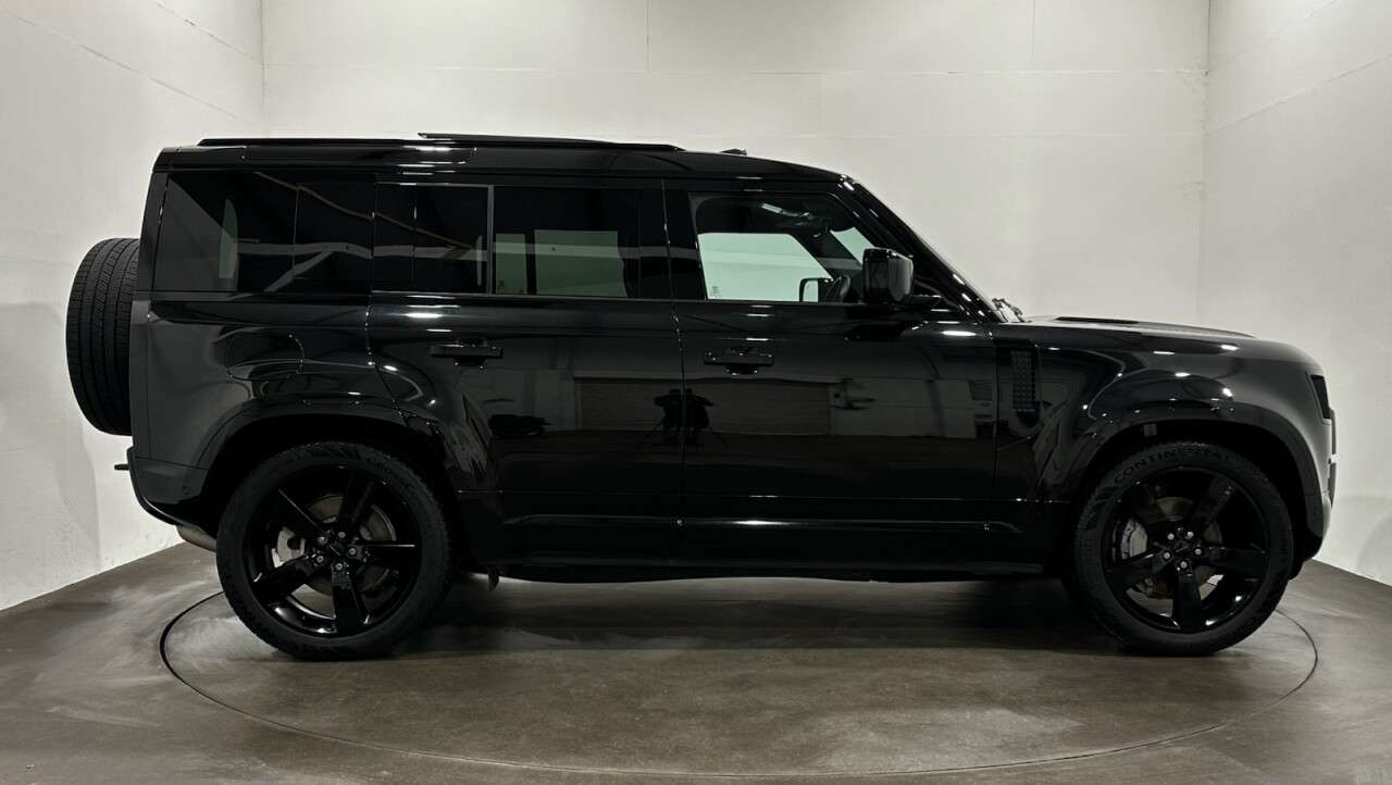 2026 LAND ROVER DEFENDER 110 2026 LAND ROVER DEFENDER 110