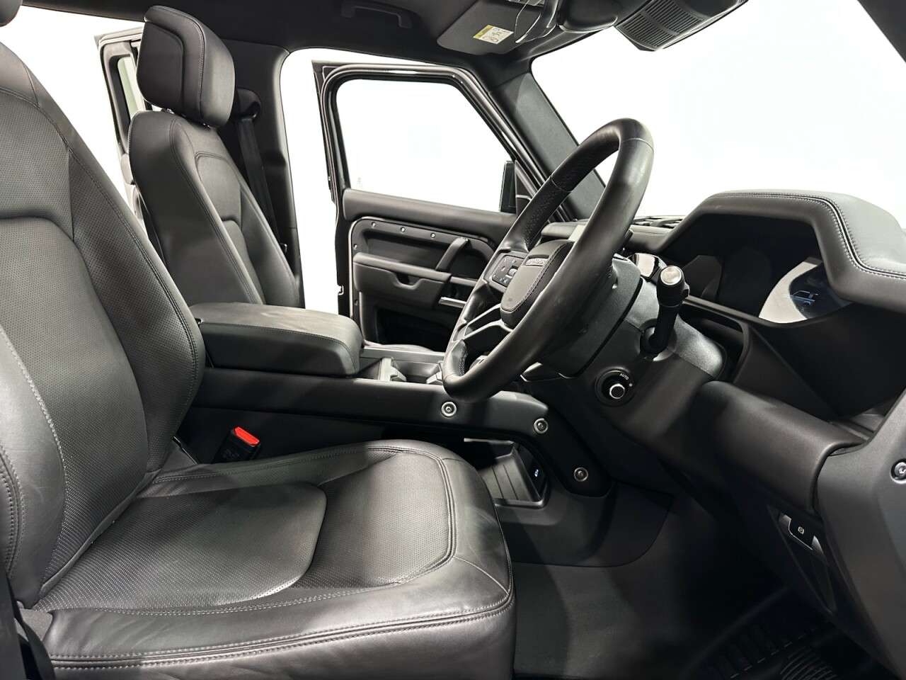 2026 LAND ROVER DEFENDER 110 2026 LAND ROVER DEFENDER 110
