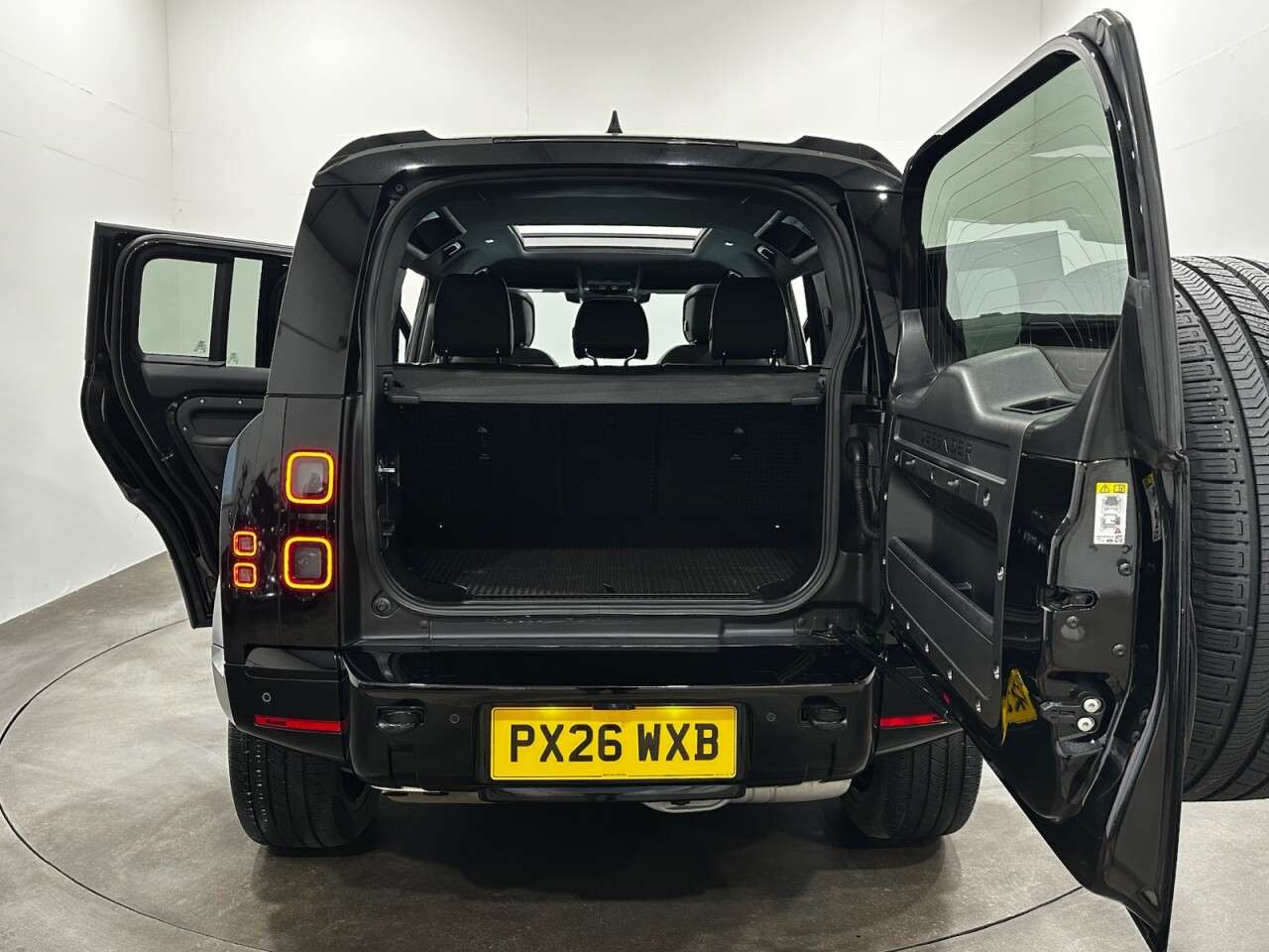 2026 LAND ROVER DEFENDER 110 2026 LAND ROVER DEFENDER 110