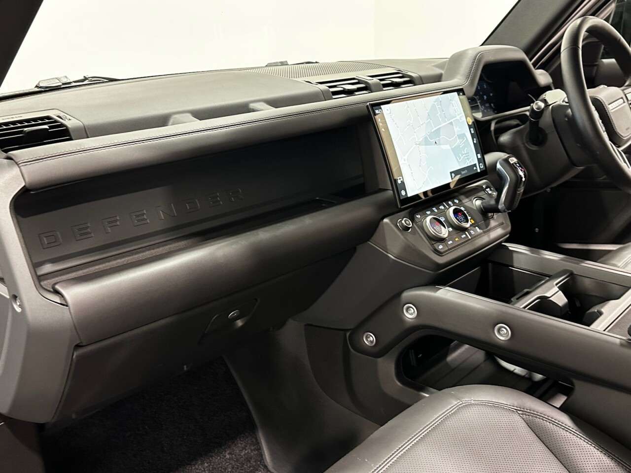 2026 LAND ROVER DEFENDER 110 2026 LAND ROVER DEFENDER 110