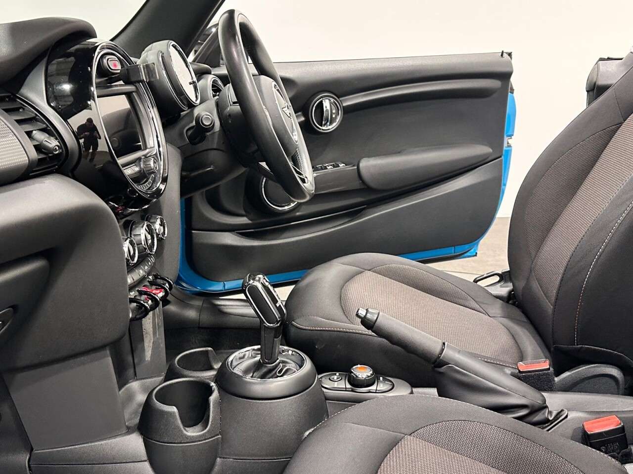 2018 MINI CONVERTIBLE 2018 MINI CONVERTIBLE
