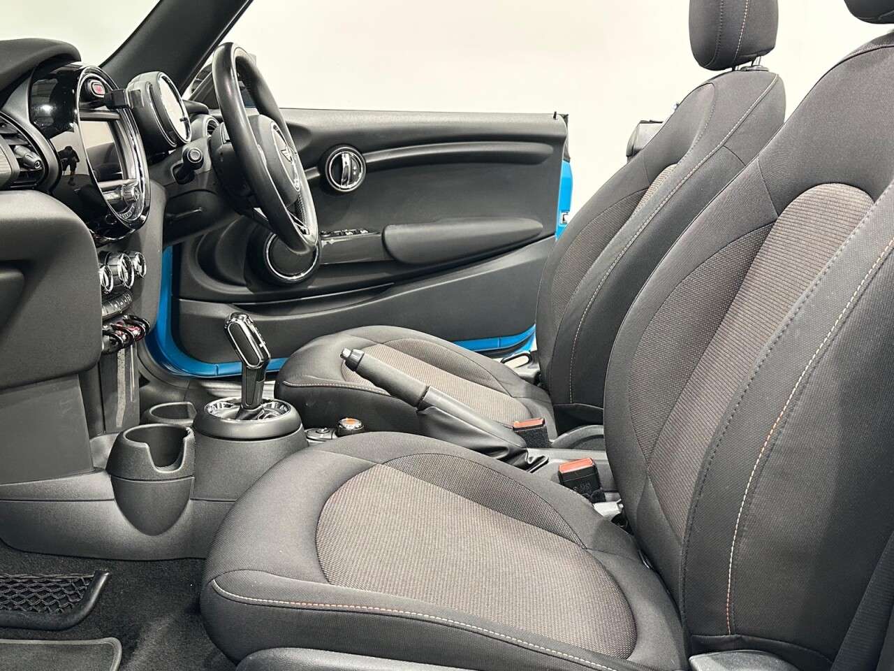 2018 MINI CONVERTIBLE 2018 MINI CONVERTIBLE