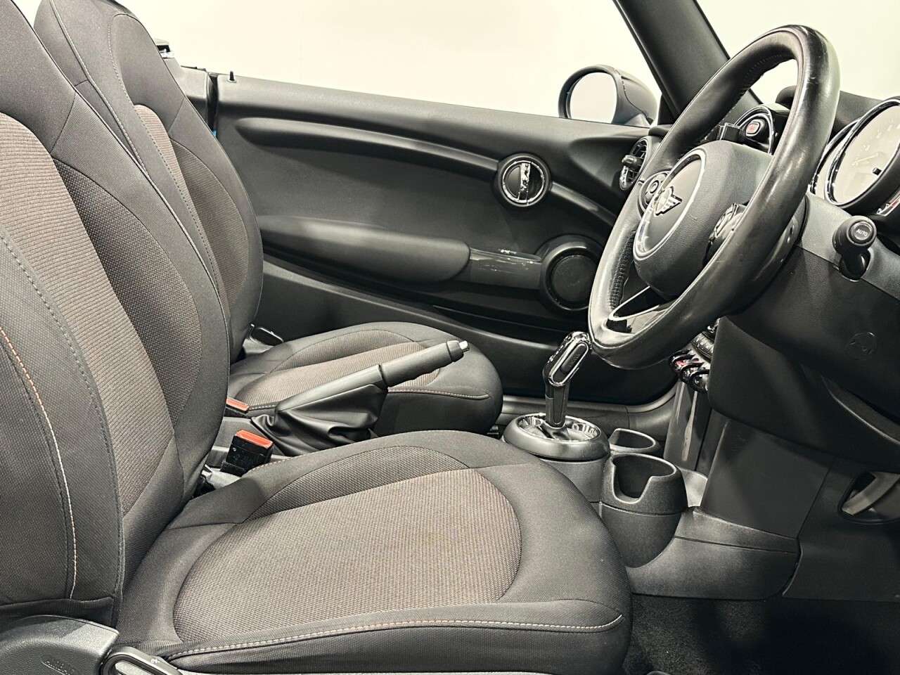 2018 MINI CONVERTIBLE 2018 MINI CONVERTIBLE