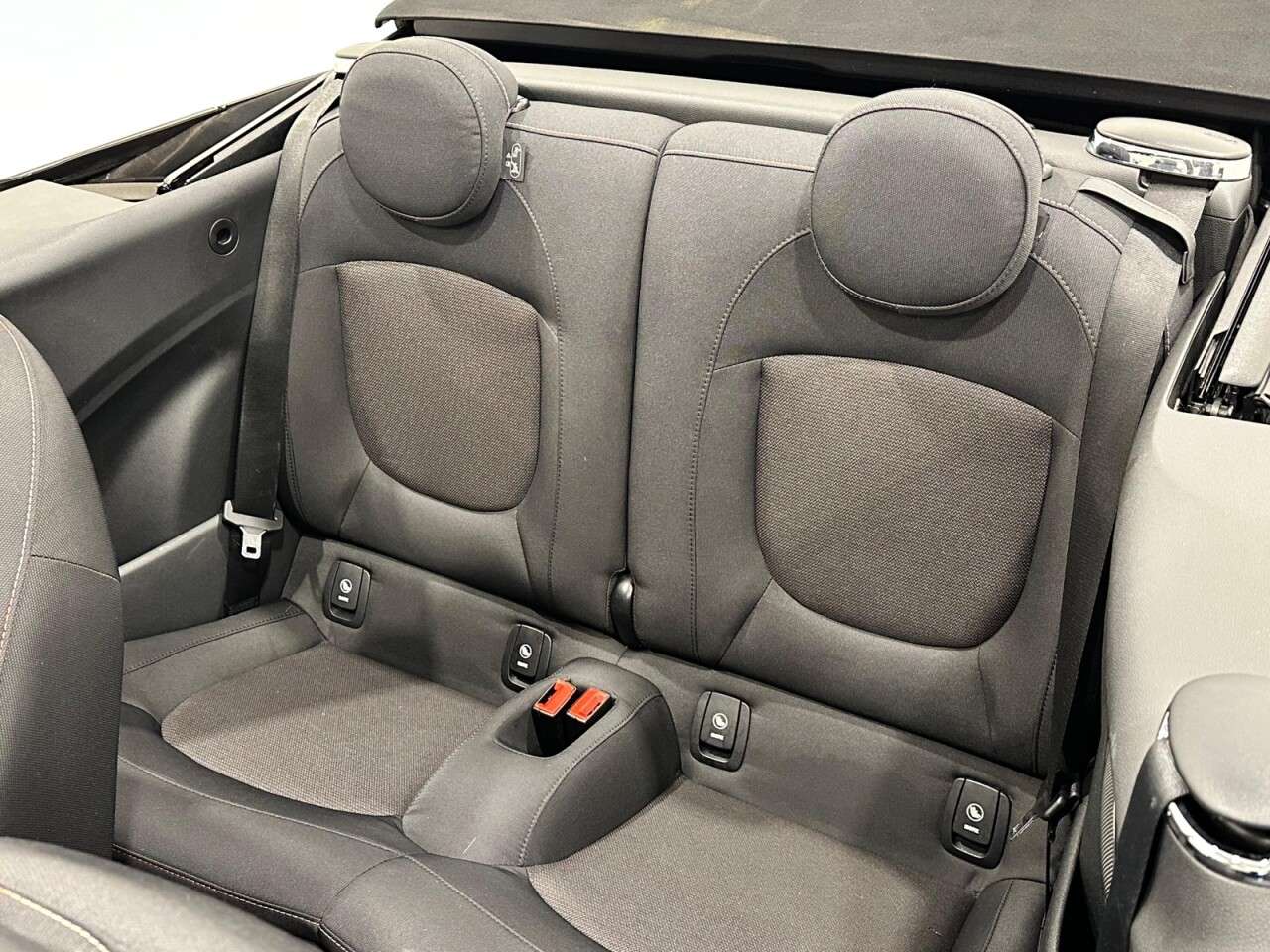 2018 MINI CONVERTIBLE 2018 MINI CONVERTIBLE