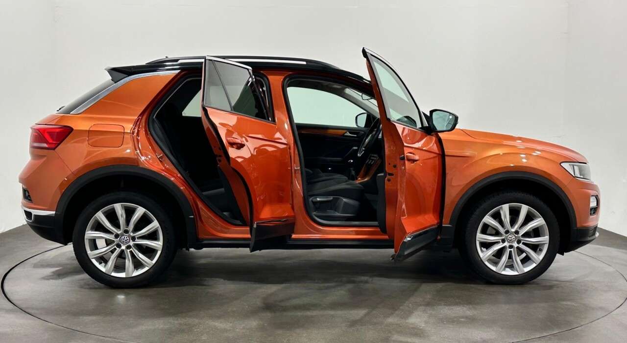 2018 VOLKSWAGEN T-ROC 2018 VOLKSWAGEN T-ROC