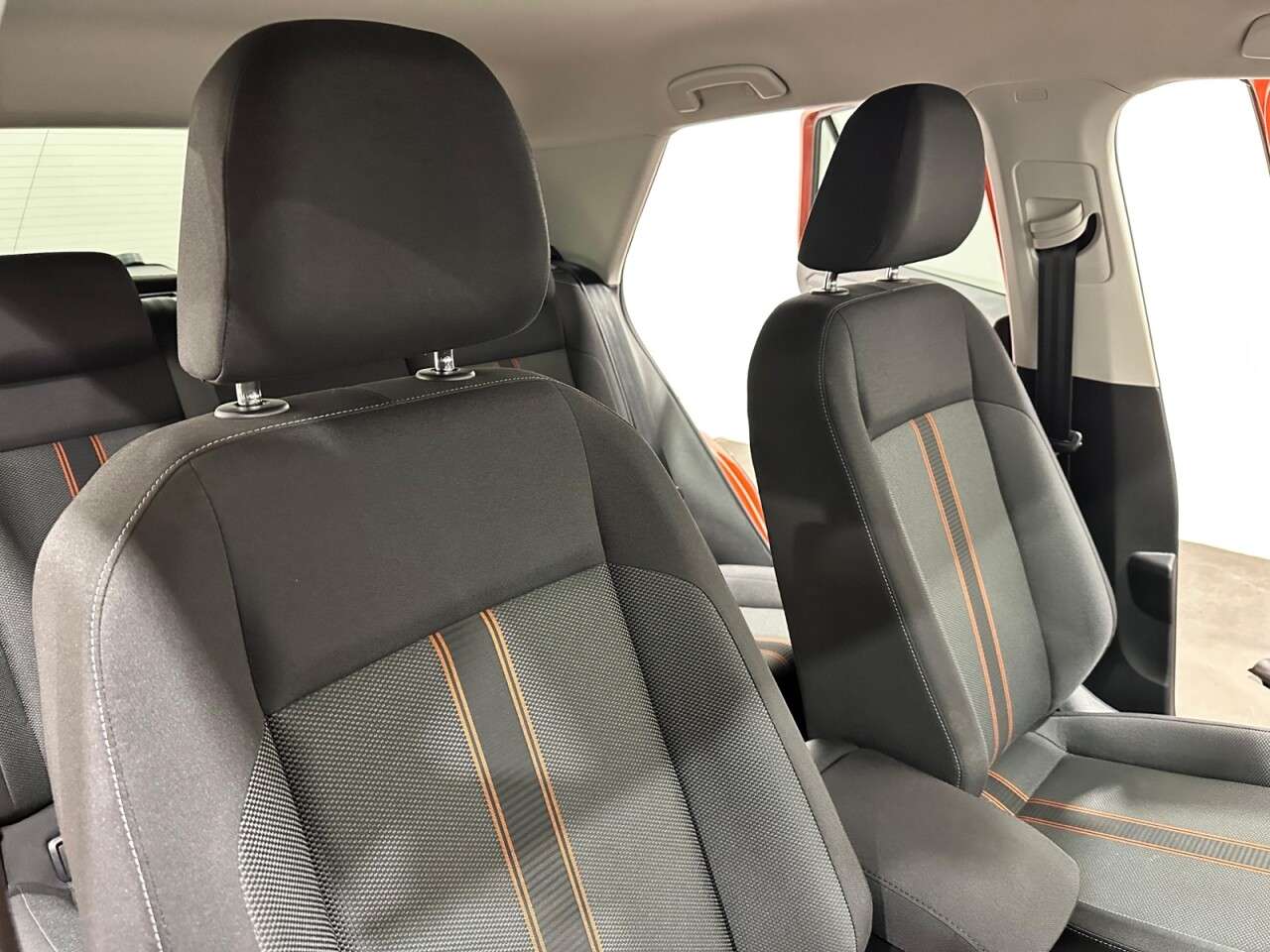 2018 VOLKSWAGEN T-ROC 2018 VOLKSWAGEN T-ROC