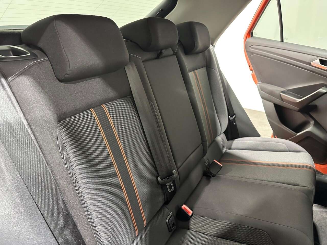 2018 VOLKSWAGEN T-ROC 2018 VOLKSWAGEN T-ROC