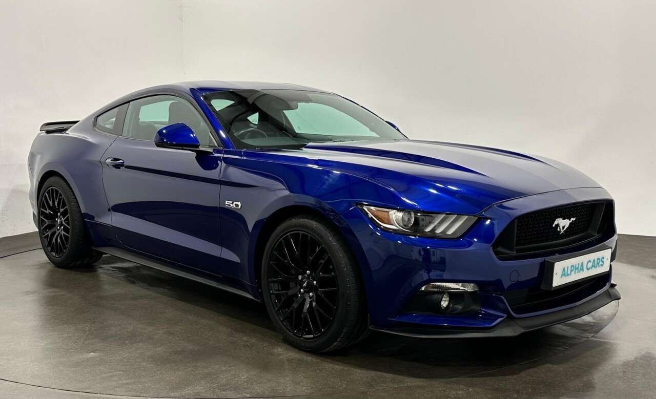 A 2016 FORD MUSTANG 5.0 V8 GT Fastback 2dr Petrol Manual Euro 6 (416 bhp) Full Ebony Leather In A 2016 FORD MUSTANG 5.0 V8 GT Fastback 2dr Petrol Manual Euro 6 (416 bhp) Full Ebony Leather In