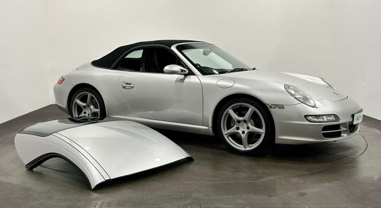 2005 PORSCHE 911 2005 PORSCHE 911