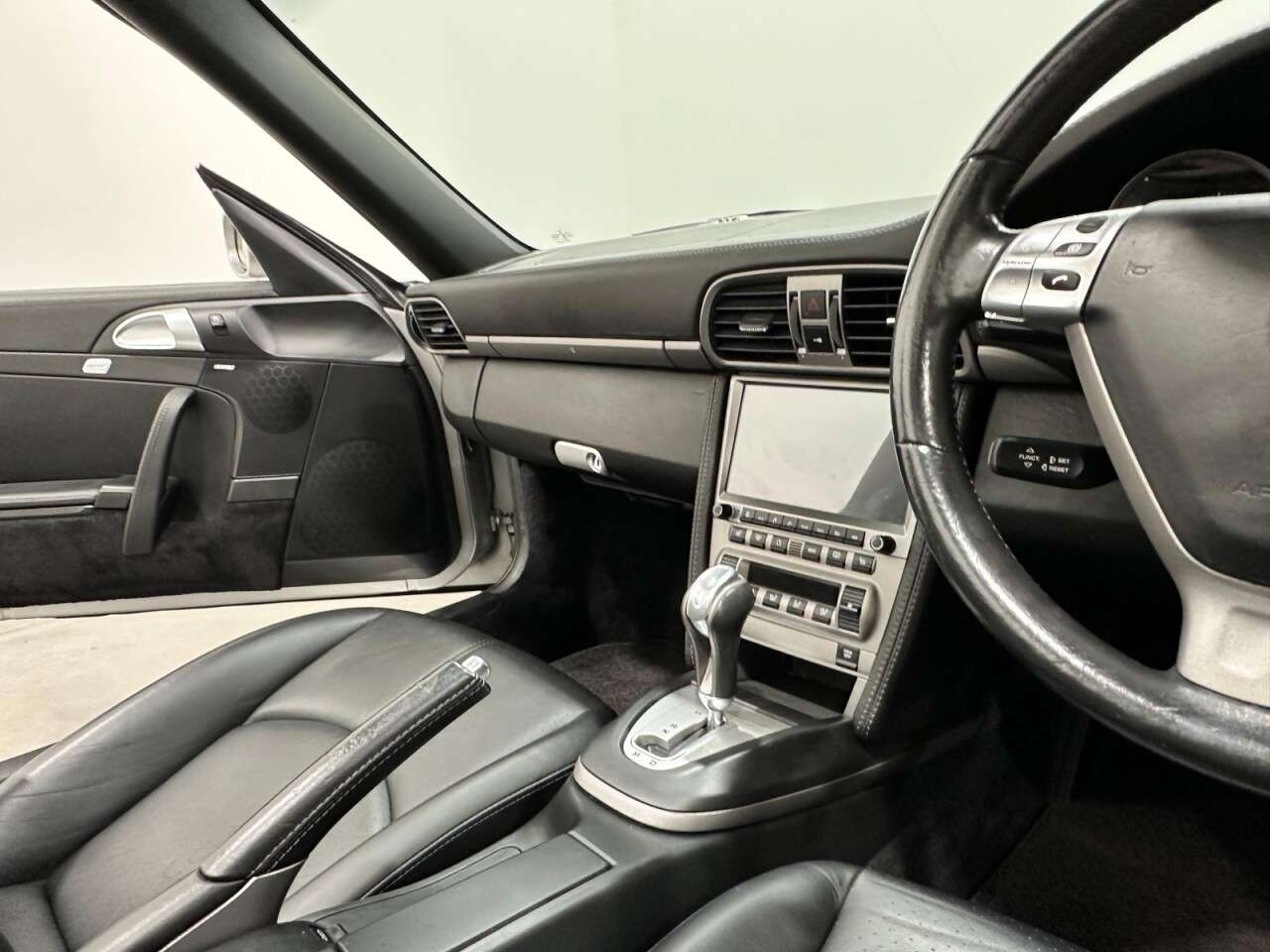 2005 PORSCHE 911 2005 PORSCHE 911