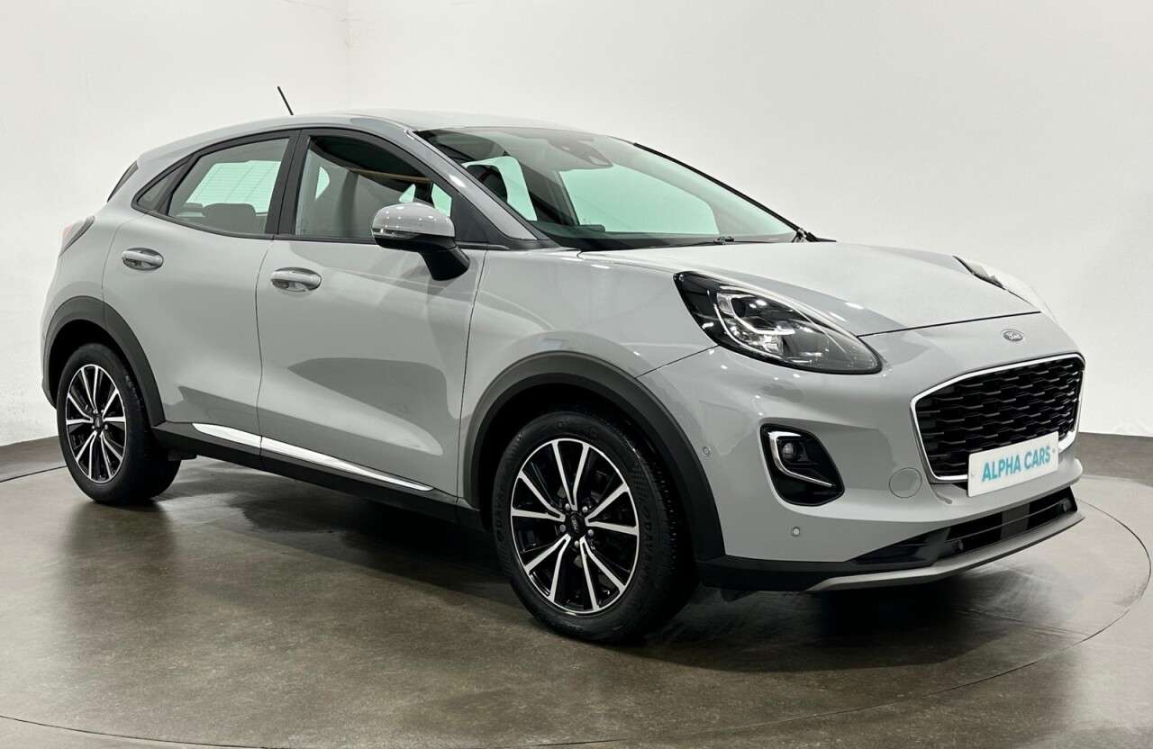 A 2024 FORD PUMA 1.0T EcoBoost MHEV Titanium SUV 5dr Petrol Hybrid DCT Euro 6 (s/s) (125 ps) A 2024 FORD PUMA 1.0T EcoBoost MHEV Titanium SUV 5dr Petrol Hybrid DCT Euro 6 (s/s) (125 ps)
