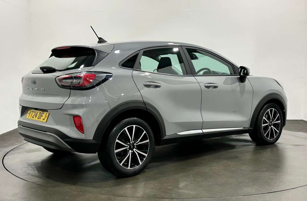 A 2024 FORD PUMA 1.0T EcoBoost MHEV Titanium SUV 5dr Petrol Hybrid DCT Euro 6 (s/s) (125 ps) A 2024 FORD PUMA 1.0T EcoBoost MHEV Titanium SUV 5dr Petrol Hybrid DCT Euro 6 (s/s) (125 ps)