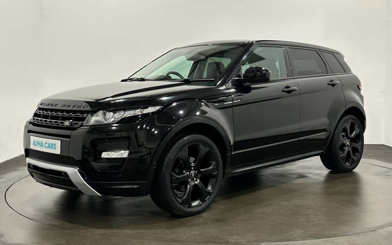 A 2014 LAND ROVER RANGE ROVER EVOQUE 2.2 SD4 Dynamic SUV 5dr Diesel Auto 4WD Euro 5 (s/s) (190 ps) 2.2 SD4 Dynam A 2014 LAND ROVER RANGE ROVER EVOQUE 2.2 SD4 Dynamic SUV 5dr Diesel Auto 4WD Euro 5 (s/s) (190 ps) 2.2 SD4 Dynam