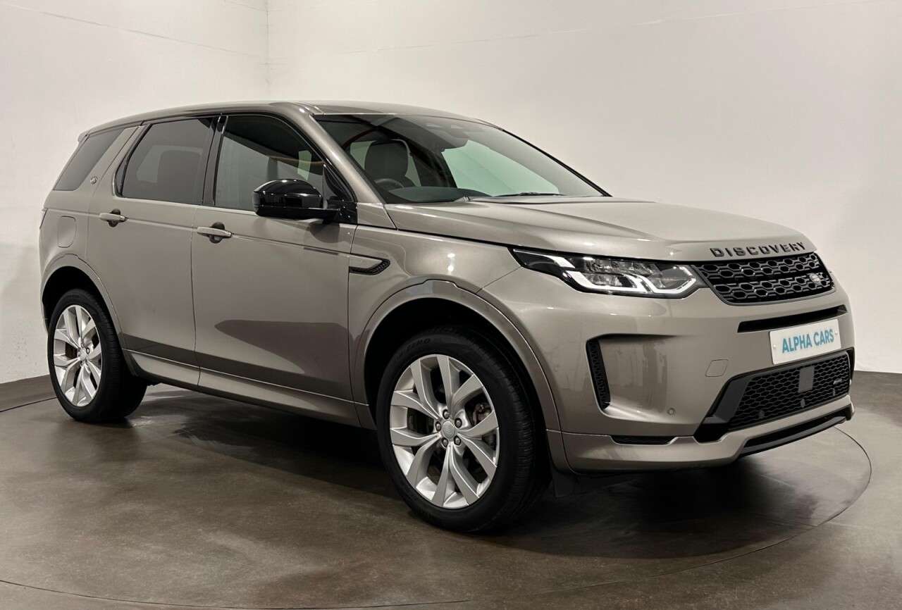 A 2023 LAND ROVER DISCOVERY SPORT 1.5 P300e 12.2kWh Urban Edition SUV 5dr Petrol Plug-in Hybrid Auto 4WD Euro A 2023 LAND ROVER DISCOVERY SPORT 1.5 P300e 12.2kWh Urban Edition SUV 5dr Petrol Plug-in Hybrid Auto 4WD Euro