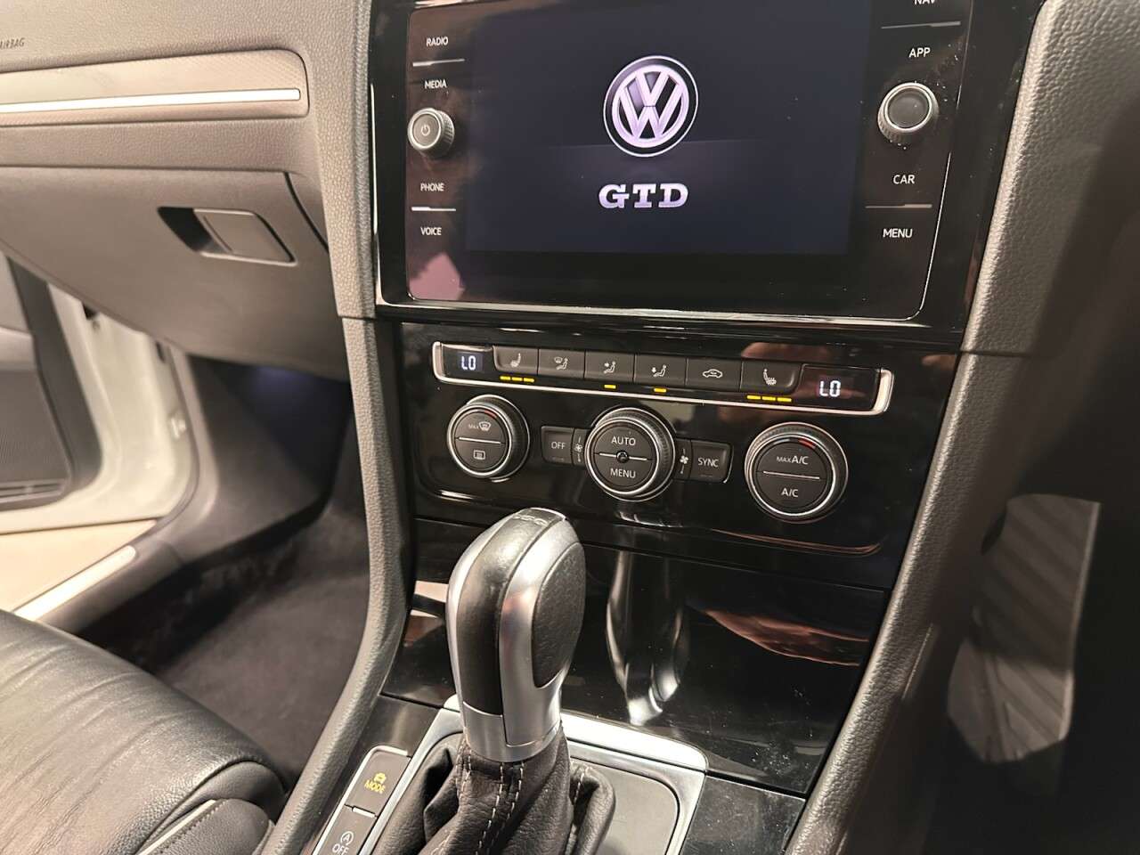 2018 VOLKSWAGEN GOLF 2018 VOLKSWAGEN GOLF