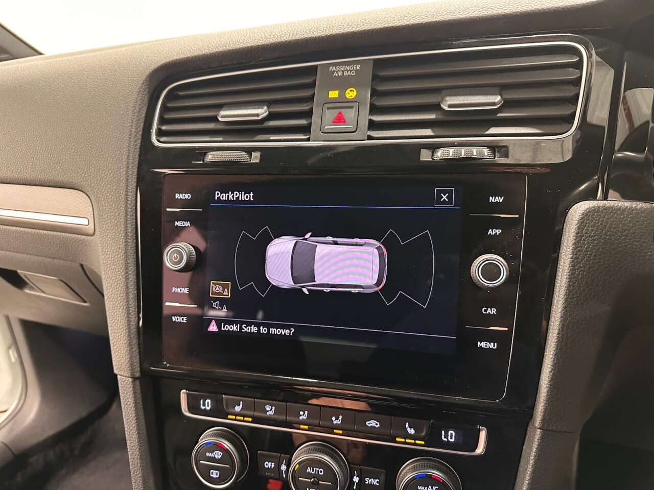 2018 VOLKSWAGEN GOLF 2018 VOLKSWAGEN GOLF