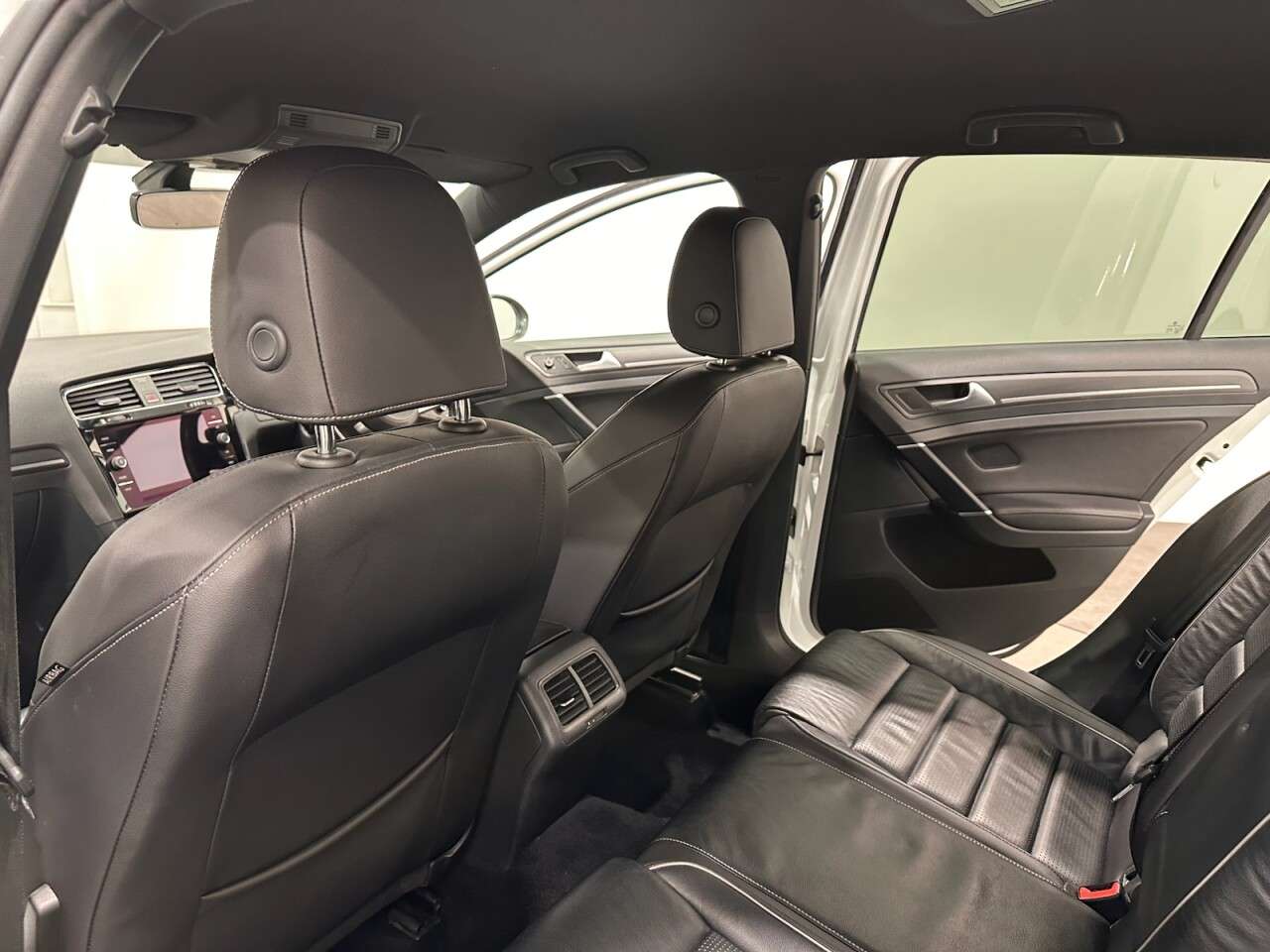 2018 VOLKSWAGEN GOLF 2018 VOLKSWAGEN GOLF