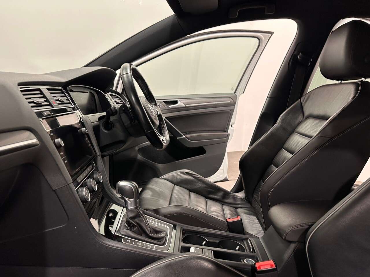 2018 VOLKSWAGEN GOLF 2018 VOLKSWAGEN GOLF