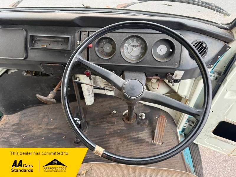 1972 VOLKSWAGEN CAMPERVAN 1972 VOLKSWAGEN CAMPERVAN