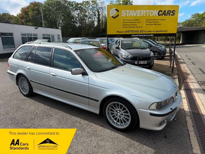 A 2003 BMW 5 SERIES 530i SPORT TOURING A 2003 BMW 5 SERIES 530i SPORT TOURING