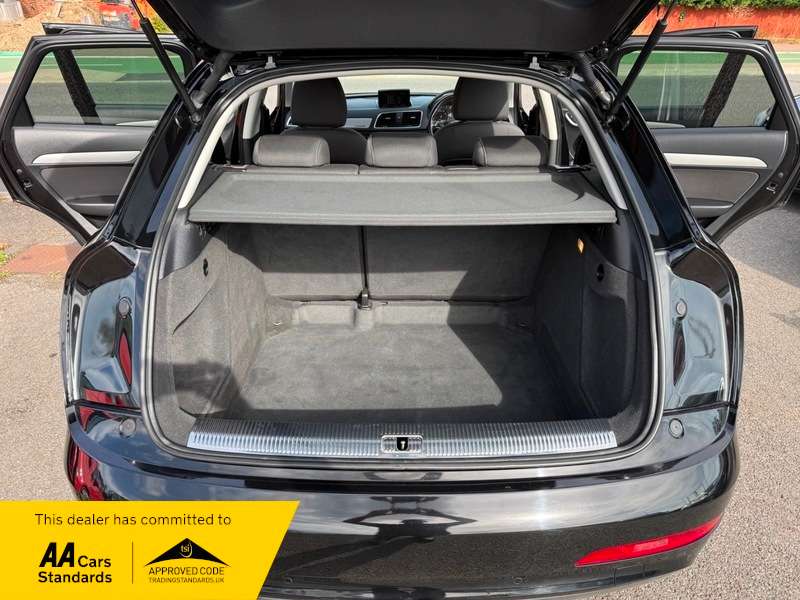 2012 AUDI Q3 2012 AUDI Q3
