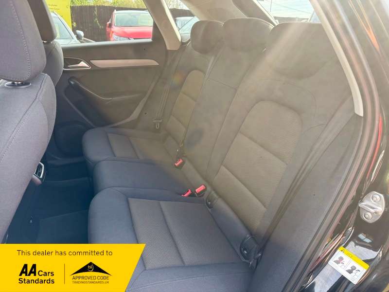 2012 AUDI Q3 2012 AUDI Q3