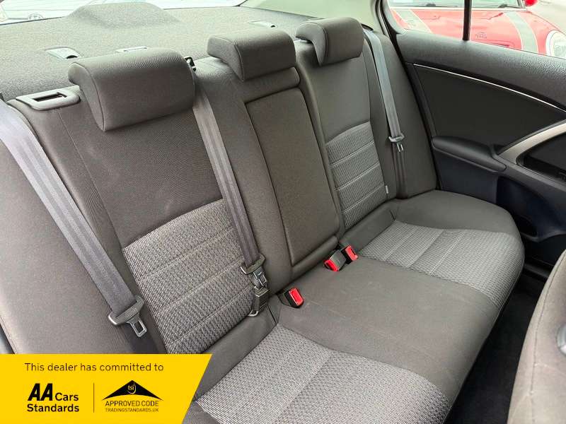 2012 TOYOTA AVENSIS 2012 TOYOTA AVENSIS