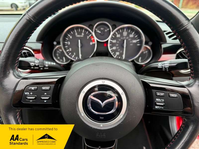 2014 MAZDA MX-5 2014 MAZDA MX-5