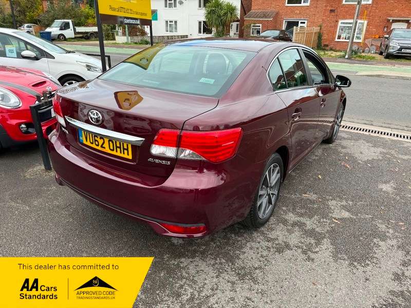 2012 TOYOTA AVENSIS 2012 TOYOTA AVENSIS