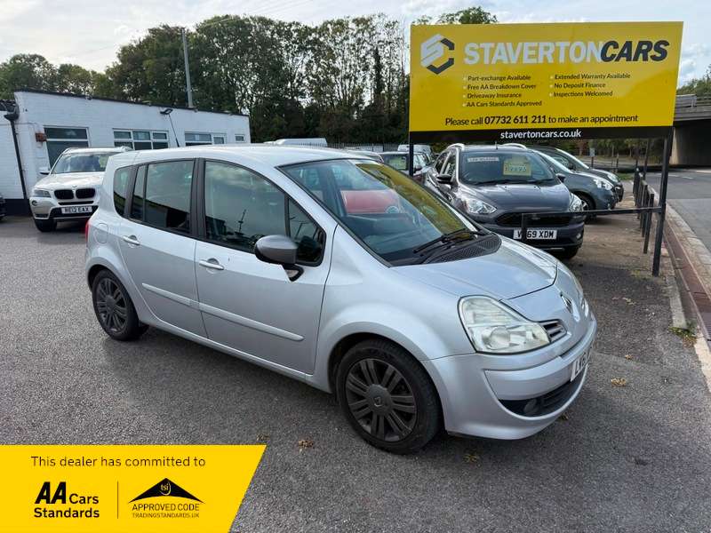 A 2012 RENAULT MODUS GRAND DYNAMIQUE DCI A 2012 RENAULT MODUS GRAND DYNAMIQUE DCI