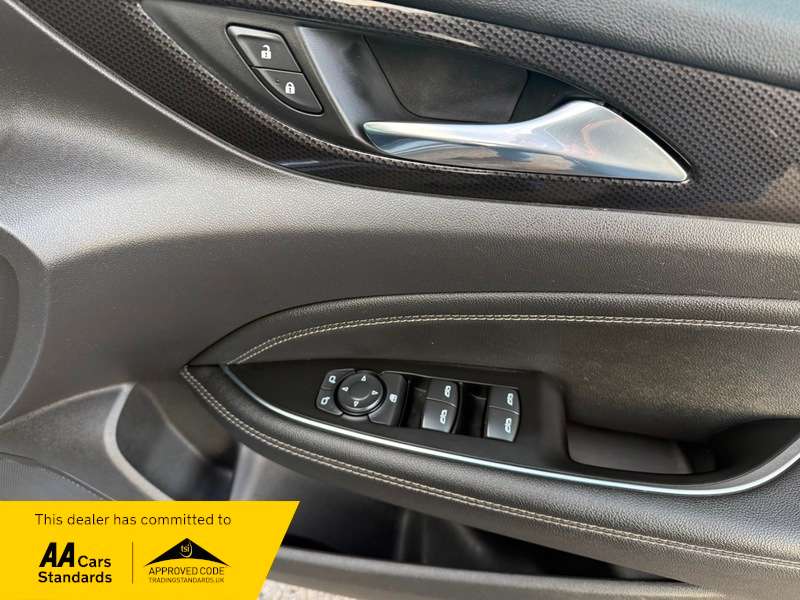 2017 VAUXHALL INSIGNIA 2017 VAUXHALL INSIGNIA