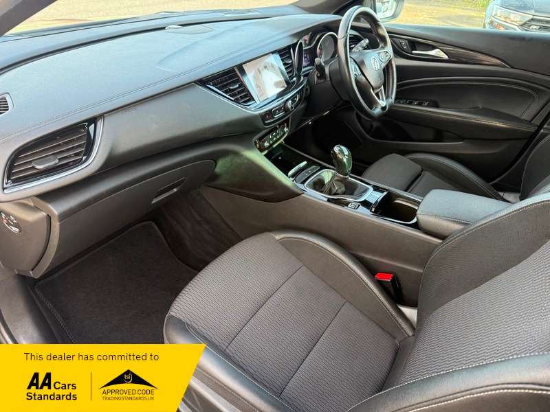 2017 VAUXHALL INSIGNIA 2017 VAUXHALL INSIGNIA