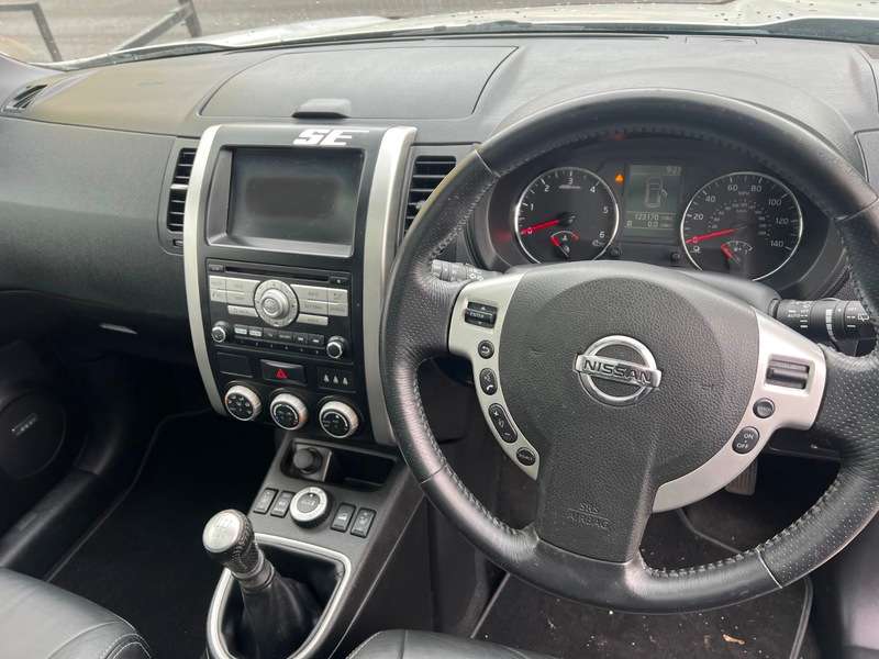 2011 NISSAN X-TRAIL 2011 NISSAN X-TRAIL
