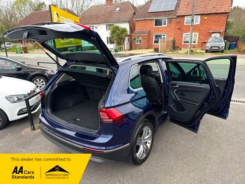 2018 VOLKSWAGEN TIGUAN 2018 VOLKSWAGEN TIGUAN