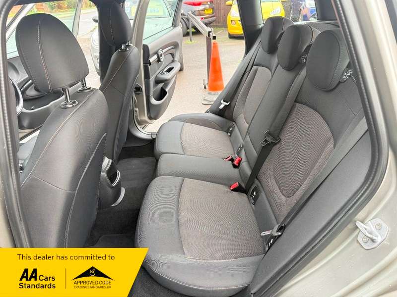 2016 MINI CLUBMAN 2016 MINI CLUBMAN