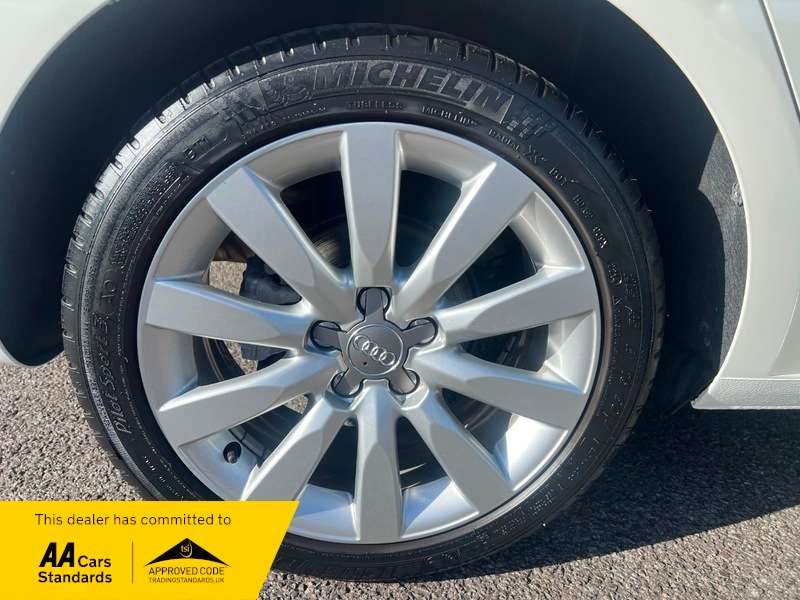 2014 AUDI A1 2014 AUDI A1