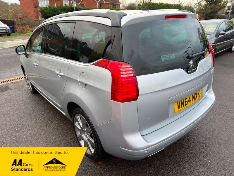 2015 PEUGEOT 5008 2015 PEUGEOT 5008