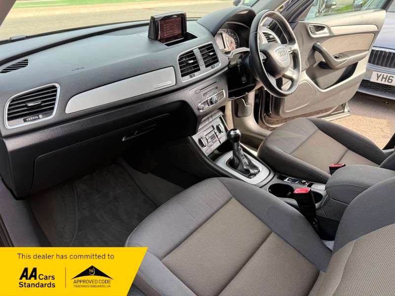 2012 AUDI Q3 2012 AUDI Q3