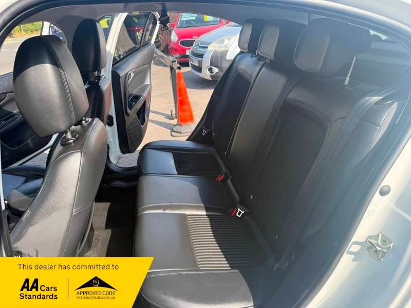 2021 FIAT TIPO 2021 FIAT TIPO