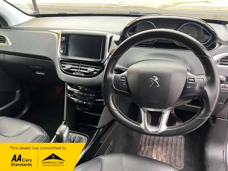 2018 PEUGEOT 2008 2018 PEUGEOT 2008
