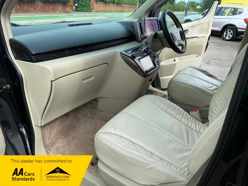 2004 NISSAN ELGRAND 2004 NISSAN ELGRAND