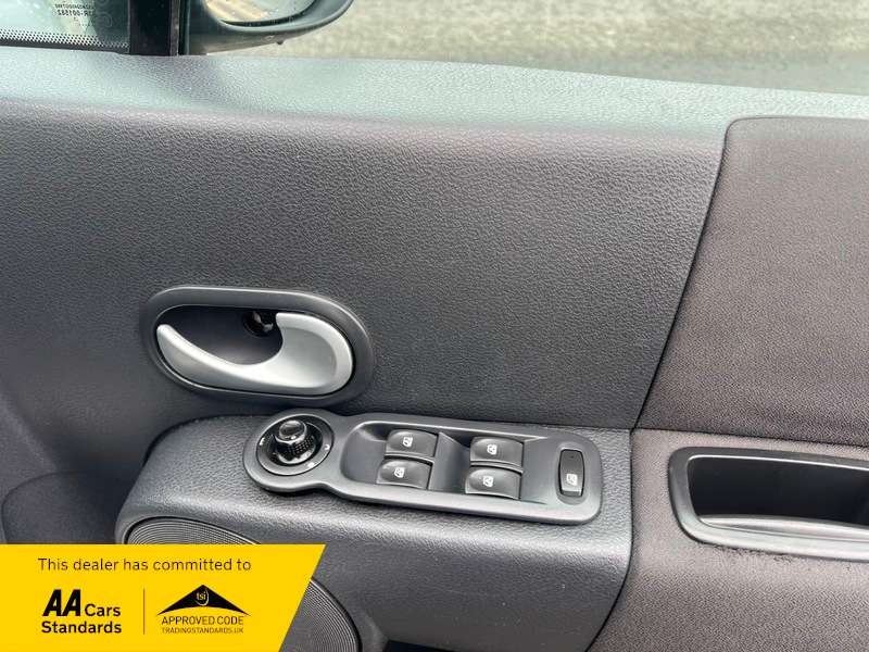 2012 RENAULT MODUS 2012 RENAULT MODUS