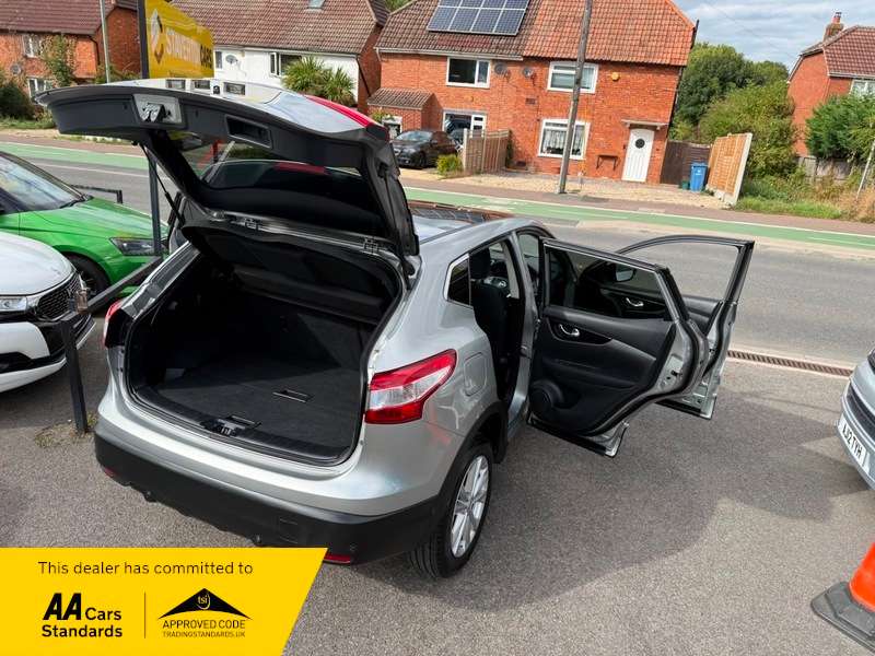 2015 NISSAN QASHQAI 2015 NISSAN QASHQAI