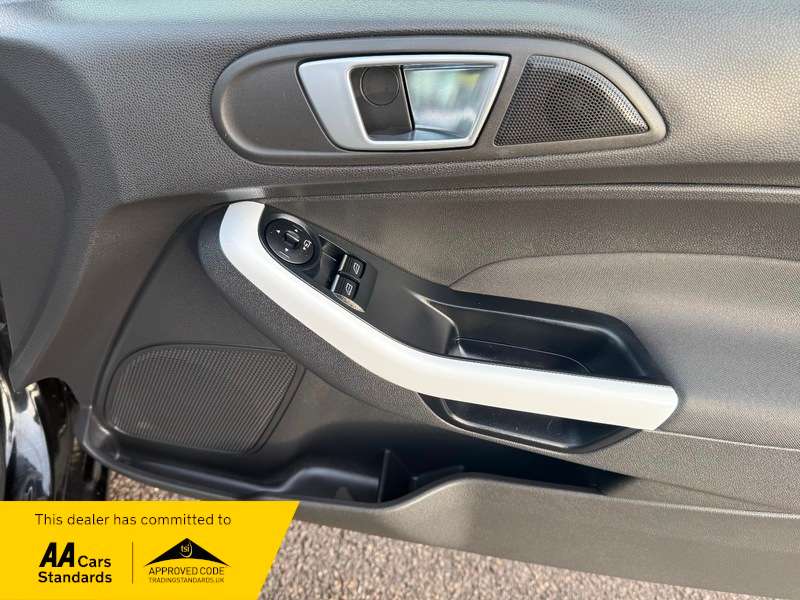 2015 FORD FIESTA 2015 FORD FIESTA